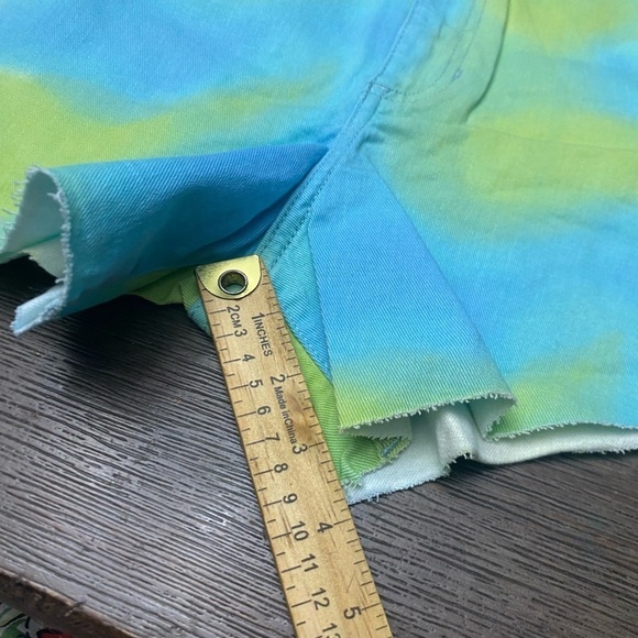 WeWoreWhat Shorts Size 28 Womens Flare Bell Short Frayed Raw-Cut Hem Festival - Picture 10 of 10